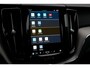 Volvo XC60 T6 Automaat Plug-in hybrid AWD Ultra Dark | Luchtvering | Panoramisch Schuif-Kantel dak | Bowers & Wilkins | Verwarmd Stuurwiel en Voor+Achterstoelen | Elektrische Trekhaak | 20'' Lichtmetalen Velgen