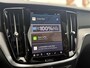 Volvo V60 2.0 T6 Plug-in hybrid AWD Plus Dark | Trekhaak | Adaptive Cruise Control | Panoramadak | 360 Camera | Harman/Kardon | Stuurverwarming | Stoelverwarming voor & achter | Power Seats | Sportstoelen |