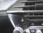 Peugeot e-2008 EV Allure Pack 50 kWh | Navi / Camera / Climate