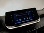 Peugeot 208 1.2 PureTech Blue Lease Active Sport (APPLE CARPLAY,NAVI,CRUISE,CLIMATE,PDC,LED,SPORTSTOELEN,NETTE STAAT)