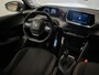 Peugeot 208 1.2 PureTech Blue Lease Active Sport (APPLE CARPLAY,NAVI,CRUISE,CLIMATE,PDC,LED,SPORTSTOELEN,NETTE STAAT)