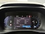 Volvo XC40 2.0 B4 Plus Dark | Trekhaak | Memory | Zitting verlengers | parkeersensoren vóór en achter | camera | Google auto | Full LED | verwarmde voorstoelen en stuurwiel | trekgewicht 2000KG! |