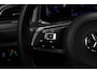 Volkswagen T-Roc 1.5 TSI Style 3X R-LINE/PANO/CARPLAY/BEATS/SFEERVBLINDSPOT/LANEASSIT/VOL