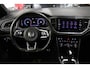 Volkswagen T-Roc 1.5 TSI Style 3X R-LINE/PANO/CARPLAY/BEATS/SFEERVBLINDSPOT/LANEASSIT/VOL