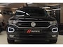 Volkswagen T-Roc 1.5 TSI Style 3X R-LINE/PANO/CARPLAY/BEATS/SFEERVBLINDSPOT/LANEASSIT/VOL