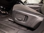 Land Rover Range Rover Evoque 1.5 P300e AWD Black Edition S 309Pk Automaat (PLUG IN HYBRID, APPLE CARPLAY, HEAD UP DISPLAY, CAMERA, MERIDIAN AUDIO, KEYLESS, DIGITAL COCKPIT, STOELVERWARMING, ELEKTRISCHE STOELEN, NIEUWSTAAT)