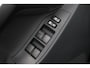 Toyota Verso 1.8 VVT-i SkyView Edition | Origineel NL | Panoramadak | Trekhaak | Keyless | Stoelverwarming | Navigatie | Parkeersensoren voor/achter | Camera | Cruise Control | Clima | 17 inch