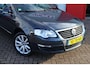 Volkswagen Passat Variant 2.0 FSI Comfortline | Origineel NL | Schuif-/kanteldak | Cruise Control | Trekhaak |