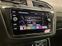 Volkswagen Tiguan 1.5 TSI R-Line Business 1.5TSi DSG | Panoramadak | Trekhaak | Camera | Virtual cockpit |