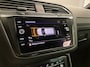 Volkswagen Tiguan 1.5 TSI R-Line Business 1.5TSi DSG | Panoramadak | Trekhaak | Camera | Virtual cockpit |