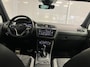 Volkswagen Tiguan 1.5 TSI R-Line Business 1.5TSi DSG | Panoramadak | Trekhaak | Camera | Virtual cockpit |