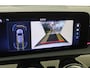 Mercedes-Benz A-klasse 180 AMG Line Panorama Dak / Nightpakket / Parkeercamera / Sfeerverlichting / Stoelverwarming /