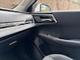Mitsubishi Outlander 2.4 PHEV First Edition DEMO VOERTUIG SNEL RIJDEN , Apple Carplay/Android Auto , electronic climate controle , stoel en stuur verwarming , camera , lichtmetalen velgen 20" , navigatiesysteem , cruise control adaptief