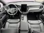 Volvo XC60 2.0 T6 Plug-in hybrid AWD Ultra Black Edition | Nieuw | Facelift! | Trekhaak | Luchtvering | 22'' Wielen | Gelaagd Glas | 360º Camera | VOL