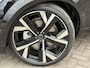 Volvo XC60 2.0 T6 Plug-in hybrid AWD Ultra Black Edition | Nieuw | Facelift! | Trekhaak | Luchtvering | 22'' Wielen | Gelaagd Glas | 360º Camera | VOL
