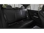 Mercedes-Benz C-klasse 180 AMG Line | Night | Panoramadak | Sfeerverlichting | Stoelverwarming | 19" lichtmetalen velgen |