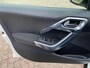 Peugeot 2008 1.6 VTi Allure 120 Pk - 101.134 Kilometer - Airco ecc - Cruise - Bluetooth/handsfree - Panoramadak