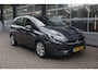 Opel Corsa 1.4 Edition met trekhaak!
