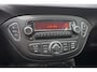 Opel Corsa 1.4 Edition met trekhaak!