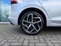 Volkswagen Golf 1.5 eTSI Style - Automaat - Virt.Cockpit - Winterpakket - Navi - Parkeerhulp