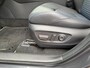 Toyota RAV4 2.5 Hybrid Bi-Tone JBL-AUDIO 360-CAMERA ELEK. BEST. STOEL EN ACHTERKLEP DODEHOEKDETECTIE STOEL- STUUR- EN VOORRUITVERWARMING 19"
