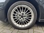Audi A3 Sportback 30 TFSI Business edition S-Tronic Navigatie / Parkeersensoren / LED verlichting / Airco-Clima / 17"LM velgen