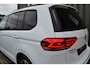 Volkswagen Touran 1.5 TSI DSG Highline R-Line LED/ACC/Keyless