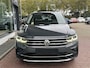 Volkswagen Tiguan 1.4 TSI eHybrid Elegance / Trekhaak / Panorama dak / 360 Camera / Suéde bekleding / IQ Led / Head up display