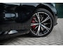 BMW 5-Serie Touring 550e xDrive | | M Sportpakket Pro | Driving Assistant Professional | Panoramadak| Innovation Pack | B&W Surround Sound System | Parking Assistant Professional |