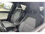 Renault Clio Clio E-Tech 140 Hybrid Limitee E-TECH Edition 360 graden camera - trekhaak-lage kilometerstand