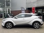 Toyota C-HR 1.8 Hybrid Style KEYLESS LED JBL-AUDIO STOELVERWARMING PARK-ASSIST PARK-SENSOREN LM-VELGEN CAMERA