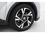 Toyota C-HR 1.8 Hybrid Style | Navigatie | Dodehoek detectie | Stoelverwarming | Parkeersensoren voor/achter | Apple Carplay / Android Auto | Keyless | Adaptive Cruise | Clima | 18 inch