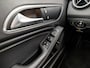 Mercedes-Benz CLA 180 Sport (GROOT NAVIGATIE, CAMERA, ZWART HEMEL, STOELVERWARMING, GETINT GLAS, HALF LEDER, XENON, GETINT GLAS, KEYLESS START, WITTE STIKSELS,