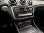 Mercedes-Benz CLA 180 Sport (GROOT NAVIGATIE, CAMERA, ZWART HEMEL, STOELVERWARMING, GETINT GLAS, HALF LEDER, XENON, GETINT GLAS, KEYLESS START, WITTE STIKSELS,