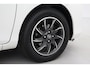 Toyota Yaris 1.0 VVT-i Aspiration | Origineel NL | Trekhaak | Navigatie | Airco | Camera | 15 inch | Bluetooth