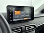 Dacia Sandero ECO-G 100Pk Expression | Achteruitrijcamera | Android & Apple Carplay | Armsteun | Parkeersensoren | Cruise Control | Airco |
