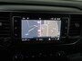 Opel Vivaro 2.0CDTI 120PK XXL Imperiaal | Trekhaak | Navigatie | Camera | Airco | Cruise | 3-Persoons