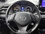 Toyota C-HR 2.0 Hybrid Style | Stoelverwarming | Climate control | Privacy glass | LM velgen |