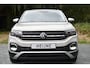 Volkswagen T-Cross TSI 110PK DSG LIFE MOVE NAVI/CARPLAY/PARKEERSENSOREN