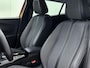 Peugeot 2008 SUV Allure 130pk | Navigatie | Achteruitrijcamera | Stoelverwarming | Climate Control | Cruise Control | Parkeersensoren | Keyless start | Armsteun | Bluetooth | Apple CarPlay / Android Auto | DAB+ radio | All seasonbanden | Donker getint glas | 17" lichtmetalen velgen |