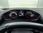 Peugeot 2008 SUV Allure 130pk | Navigatie | Achteruitrijcamera | Stoelverwarming | Climate Control | Cruise Control | Parkeersensoren | Keyless start | Armsteun | Bluetooth | Apple CarPlay / Android Auto | DAB+ radio | All seasonbanden | Donker getint glas | 17" lichtmetalen velgen |