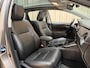 Toyota Auris 1.8 Hybrid Lease Pro *Panoramadak* Org.NL! / Leder / Camera / Afn. Trekhaak / Keyless / Stoelverwarming / Navigatie / Cruise / 17'' LMV
