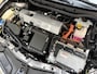 Toyota Auris 1.8 Hybrid Lease Pro *Panoramadak* Org.NL! / Leder / Camera / Afn. Trekhaak / Keyless / Stoelverwarming / Navigatie / Cruise / 17'' LMV
