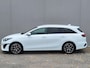 Kia Ceed Sportswagon 1.6 GDI PHEV ExecutiveLine Automaat / Fabrieksgarantie tot 03/2029/ Dealer onderhouden / Afn. trekhaak  1.300 kg / Lederen bekleding / Navigatie / Camera / Achterbank-, voorstoel- en stuurwielverwarming / geventileerde voorstoelen / Apple Carplay / Android Auto /