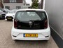 Volkswagen Up! 1.0 / 1E EIGENAAR / ZEER LUXE / ACHTERUITRIJCAMERA / CLIMATE CONTROL / CRUISE CONTROL / PARKEERSENSOREN / NL AUTO