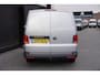 Volkswagen Transporter 2.0 TDI 150PK L2 Automaat EURO 6 - Airco - Navi - Cruise  - Trekhaak - € 19.900,- Excl.