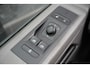 Volkswagen Transporter 2.0 TDI 150PK L2 Automaat EURO 6 - Airco - Navi - Cruise  - Trekhaak - € 19.900,- Excl.