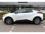 Toyota C-HR 1.8 Hybrid 140 First Edition Bi-tone | Rijklaar | Keyless | 360 Camera | Navi | Apple/Android | El. achterklep | Sensoren v+a | NL-auto