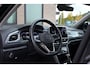 Volkswagen T-Roc 1.5 TSI Style 150Pk Automaat | Navigatie | Stoelverwarming | Achteruitrijcamera