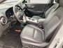 Hyundai Kona Electric EV Premium 64 kWh | Full options | Navi | Leder | Stoelverwarming + Koeling